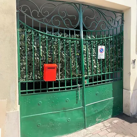 Appartamento 120Mq Ospedale Opa Massa  Esterno foto